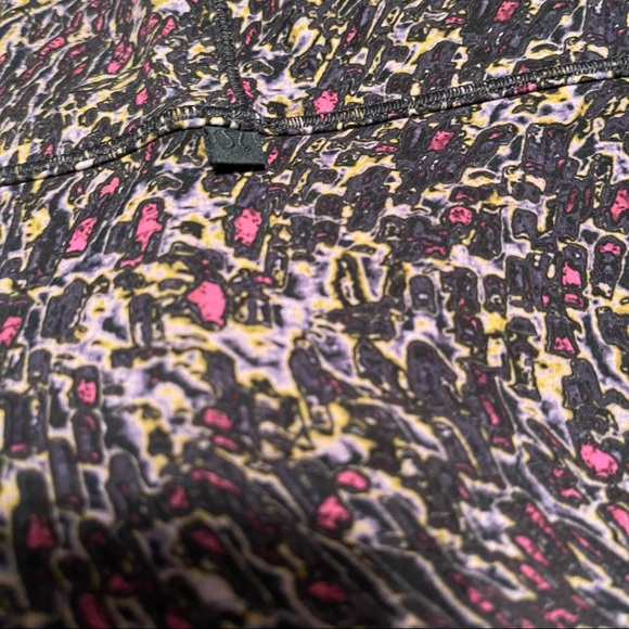 Lululemon Power Pivot Tank *Everlux - Picture 6 of 6